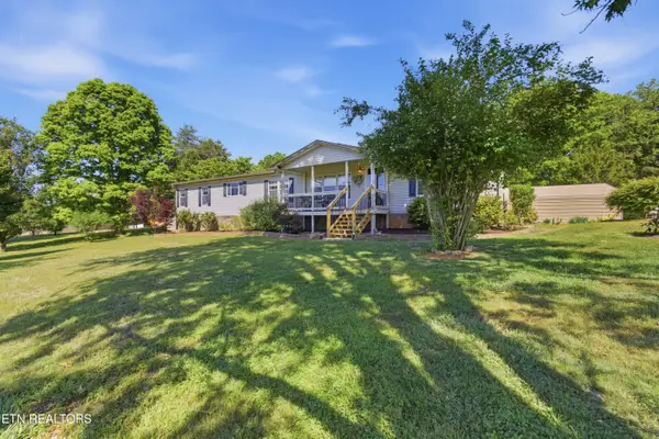 1145 Ridge View Rd, Maryville, TN 37801