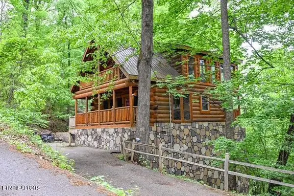 1428 Indian Court, Sevierville, TN 37876