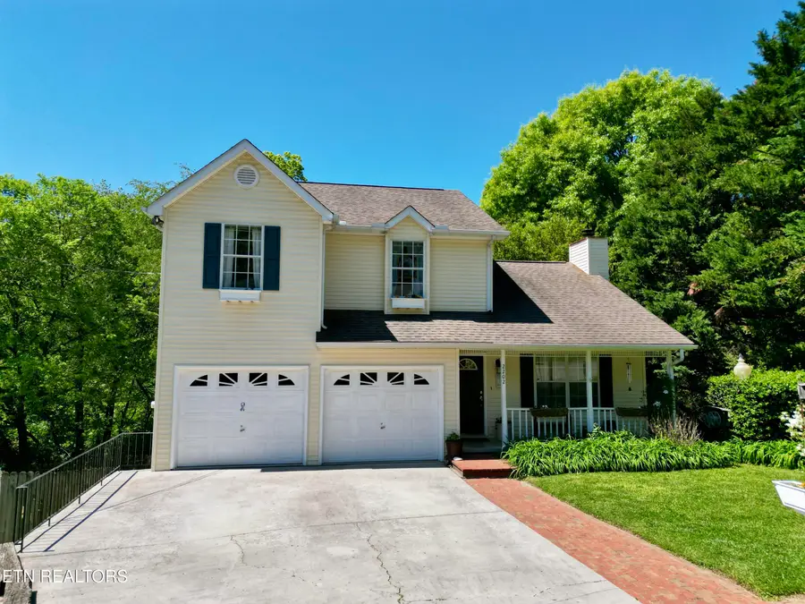 2202 Orchard Meade Lane, Knoxville, TN 37923 - #2