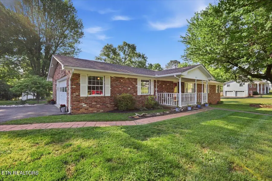 816 Kevin Rd, Knoxville, TN 37923 - #3