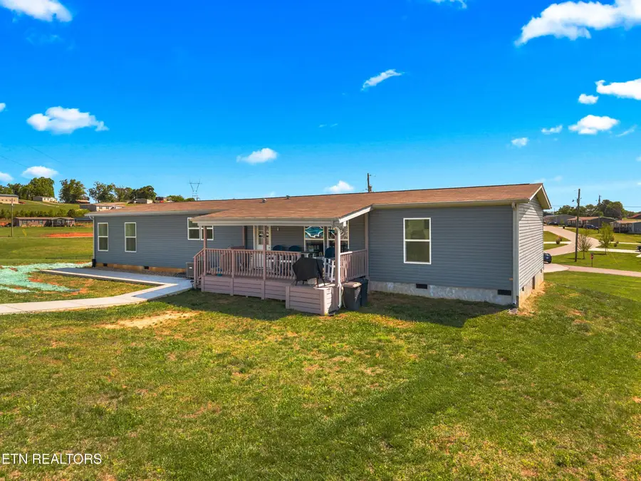 405 Barry Cove, Dandridge, TN 37725 - #3