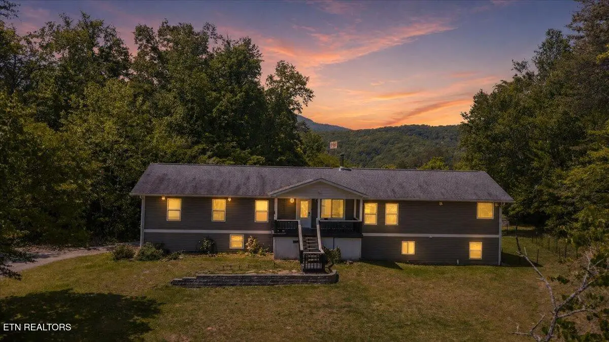 161 Mountain View Drive, Rocky Top, TN 37769 - #1