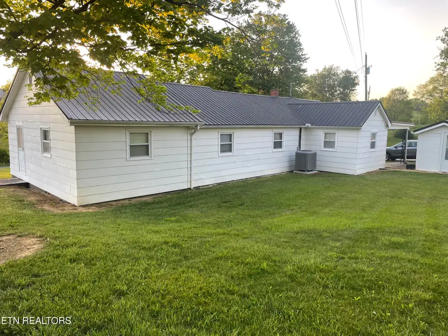 295 Long Rd, Whitesburg, TN 37891 - #3