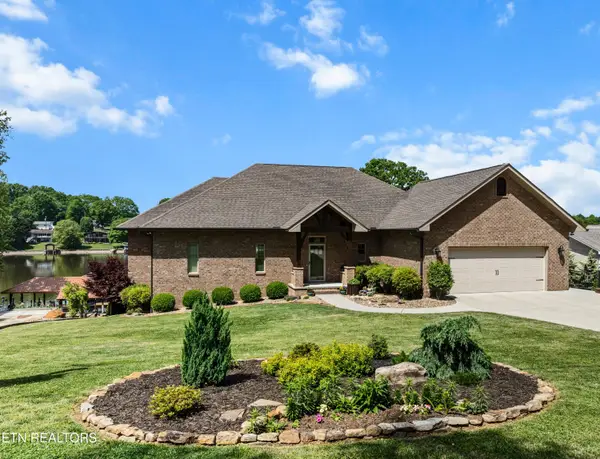 853 Collie Cove Court, Friendsville, TN 37737