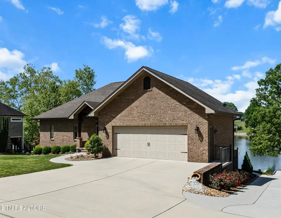 853 Collie Cove Court, Friendsville, TN 37737 - #2