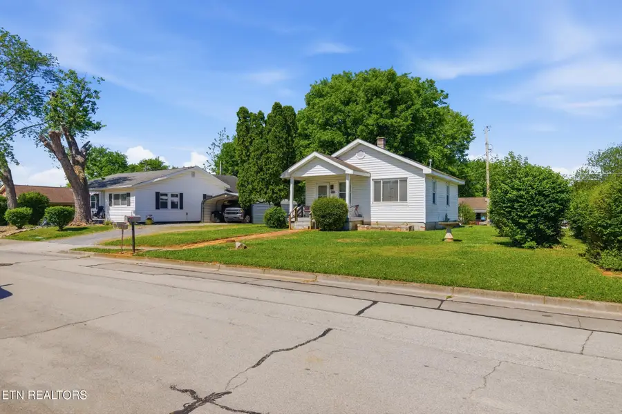 177 E Newton St, Alcoa, TN 37701 - #3