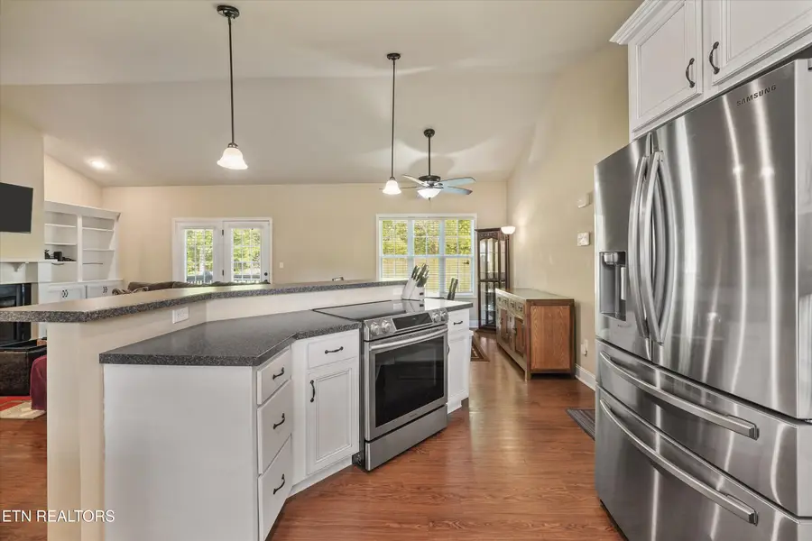 174 Zoe Circle, Jacksboro, TN 37757 - #2