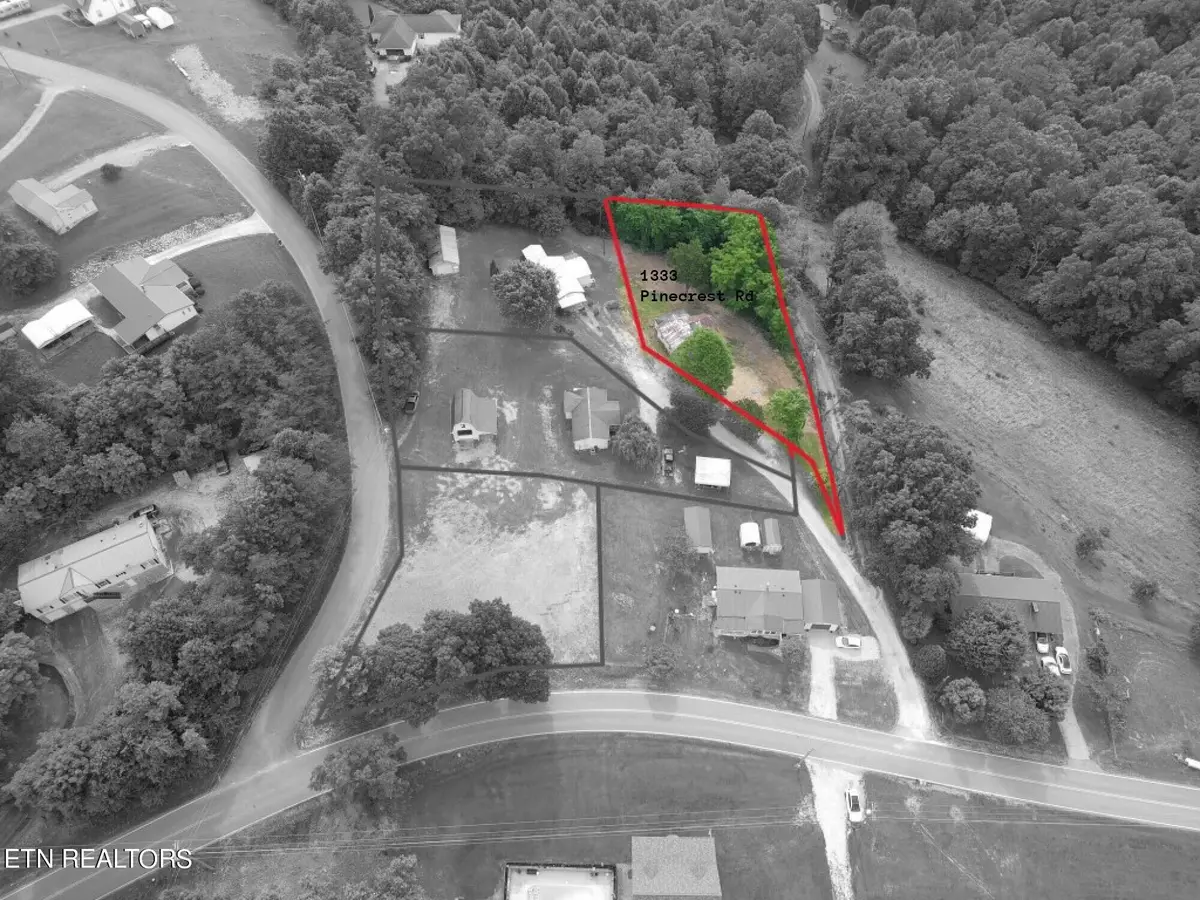 1333 Pinecrest Rd, Jacksboro, TN 37757 - #1