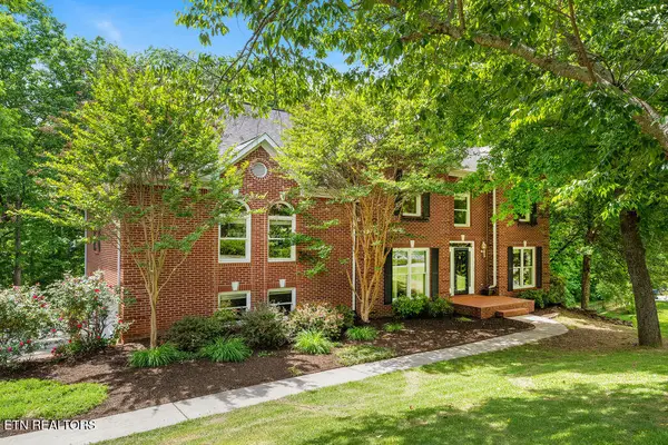 10708 Wood Oak Court, Knoxville, TN 37922