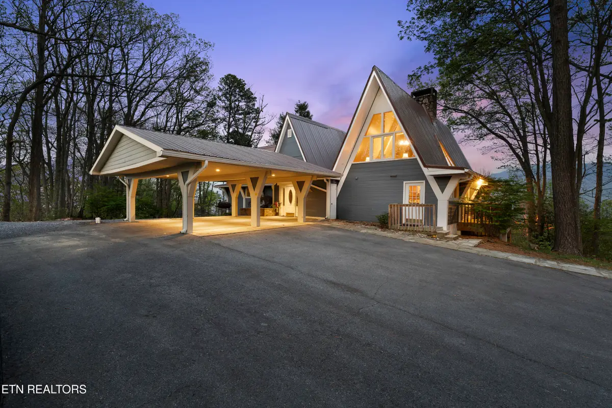 1066 Ski View Drive, Gatlinburg, TN 37738 - #1