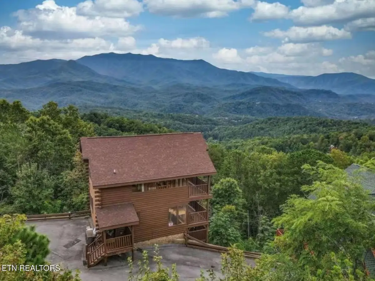 1154 Villa Overlook Way, Gatlinburg, TN 37738 - #1