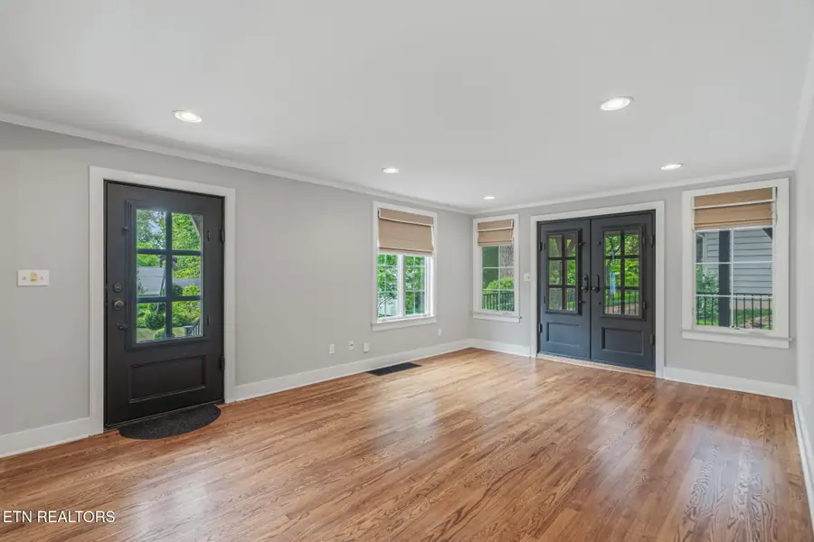 5604 Westover Drive, Knoxville, TN 37919 - #3