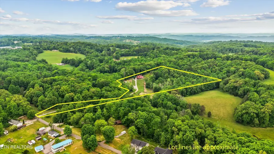 299 Country Lane, Lenoir City, TN 37771 - #3