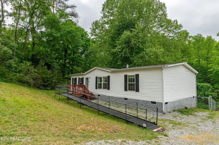 186 Blacksferry Rd, Knoxville, TN 37931 - #3