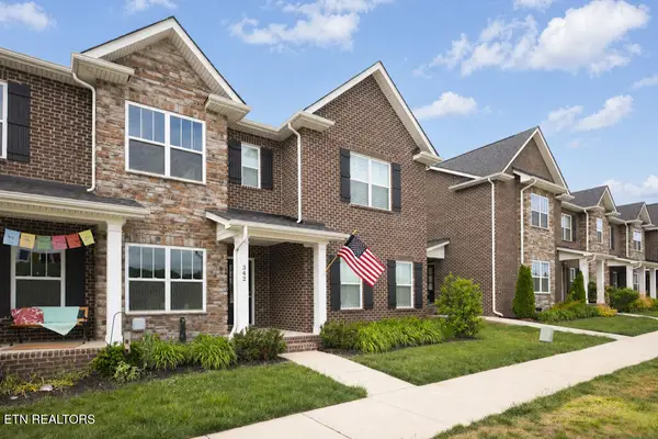 342 Broadberry Ave, Oak Ridge, TN 37830