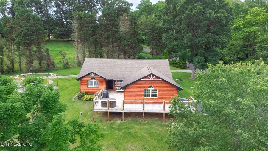 3307 Valley High Rd, Sevierville, TN 37862 - #2