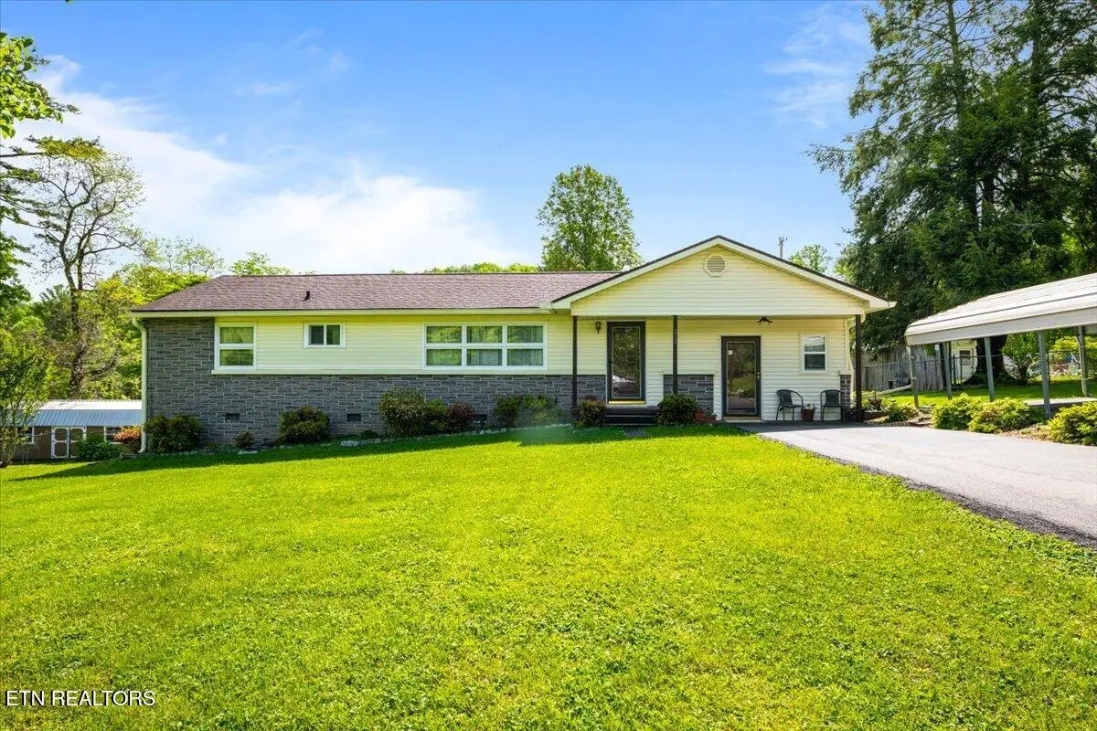 212 Sunset Drive, Lafollette, TN 37766 - #1