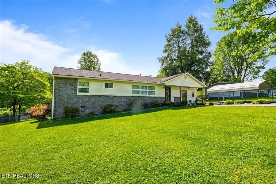 212 Sunset Drive, Lafollette, TN 37766 - #2