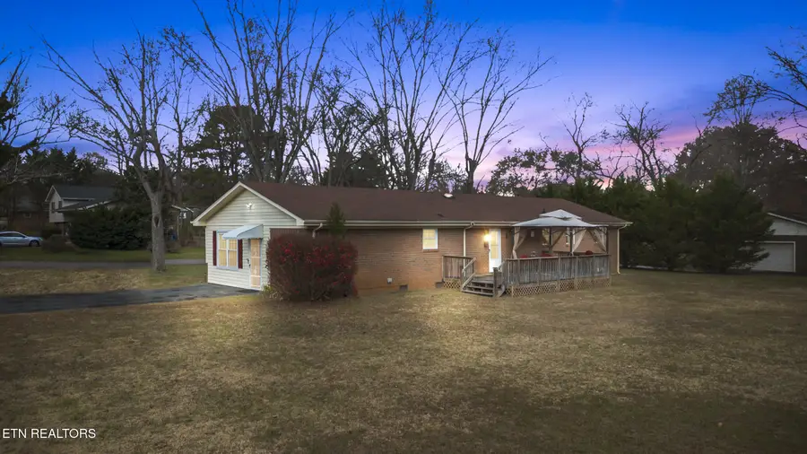 4636 NW Meadow Ave, Cleveland, TN 37312 - #3