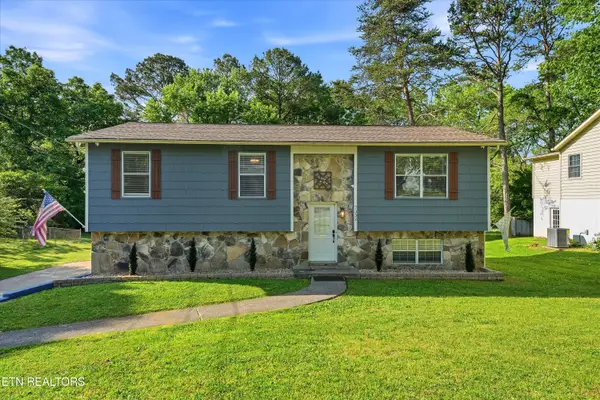 7332 Toxaway Drive, Knoxville, TN 37909