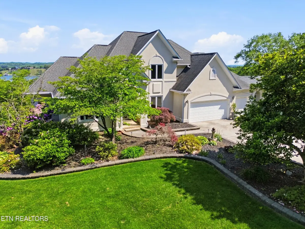 4246 Gravelly Hills Rd, Louisville, TN 37777 - #1