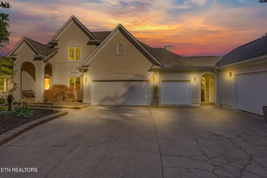 4246 Gravelly Hills Rd, Louisville, TN 37777 - #3
