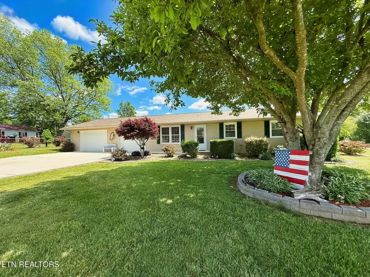 155 Valley View Rd, Lafollette, TN 37766 - #1