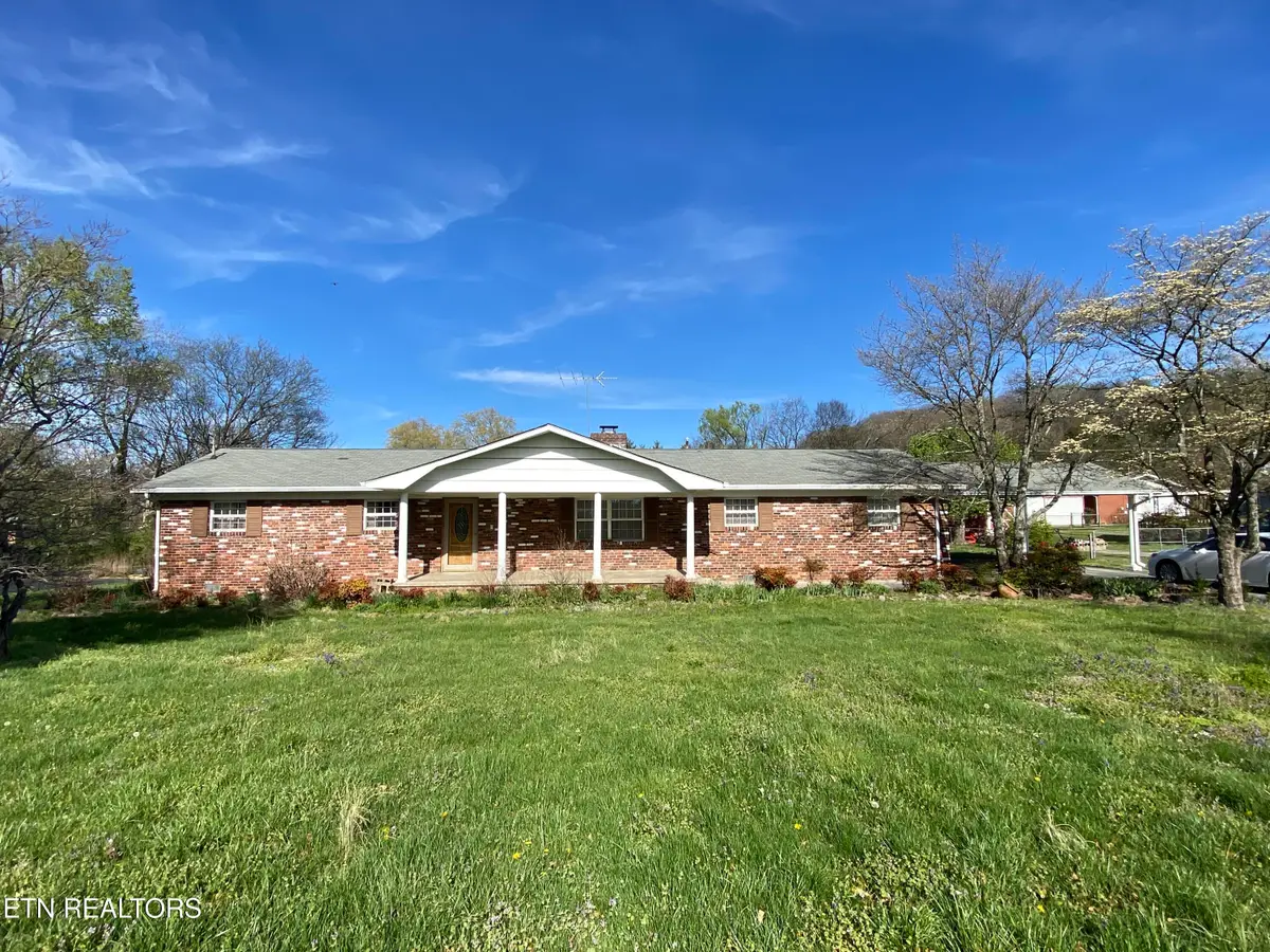 415 Barberry Drive, Knoxville, TN 37912 - #1