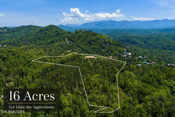1979 Sandstone Way, Pigeon Forge, TN 37876