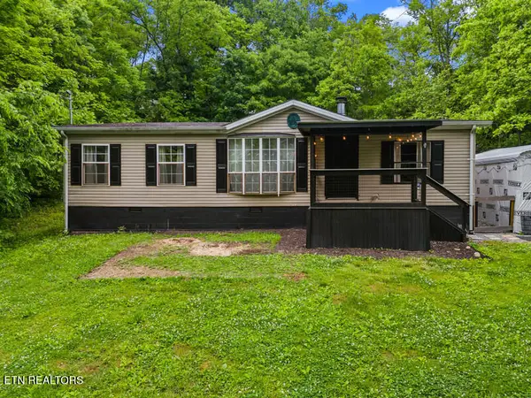 454 Duncan St, Newport, TN 37821
