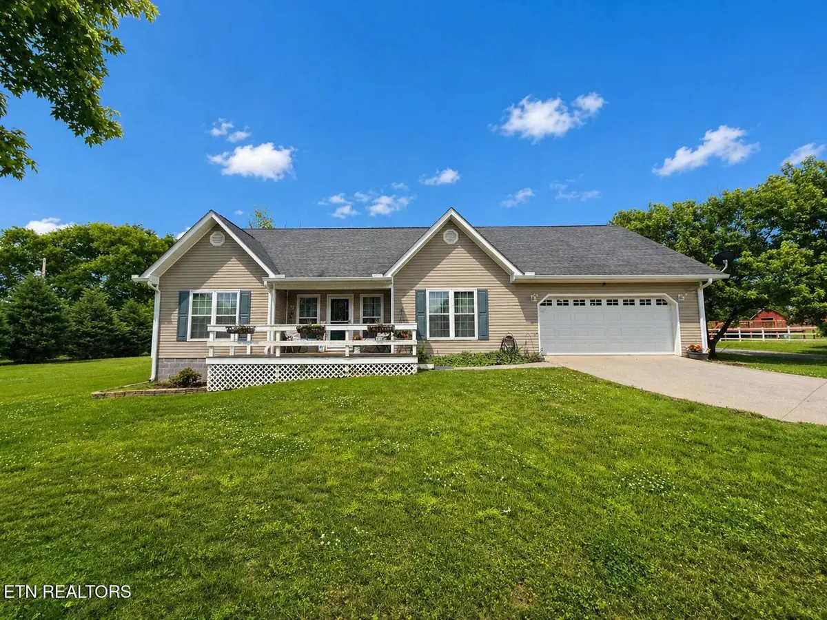 4479 Niles Ferry Rd, Greenback, TN 37742 - #1