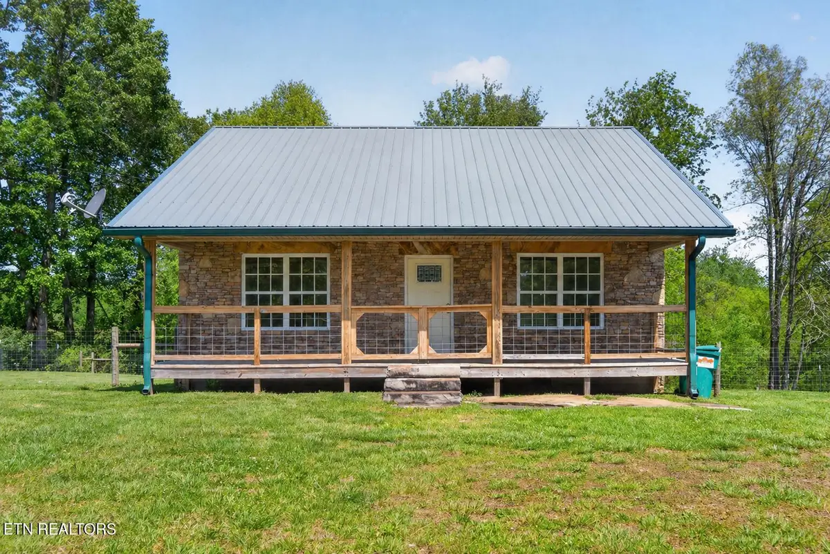 5996 Highway 70 N, Crossville, TN 38571 - #1