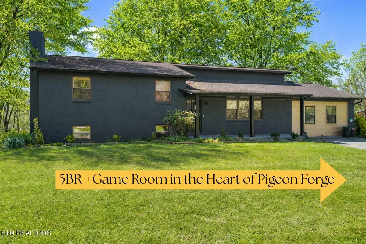 4020 Hitching Post Rd, Pigeon Forge, TN 37863 - #1