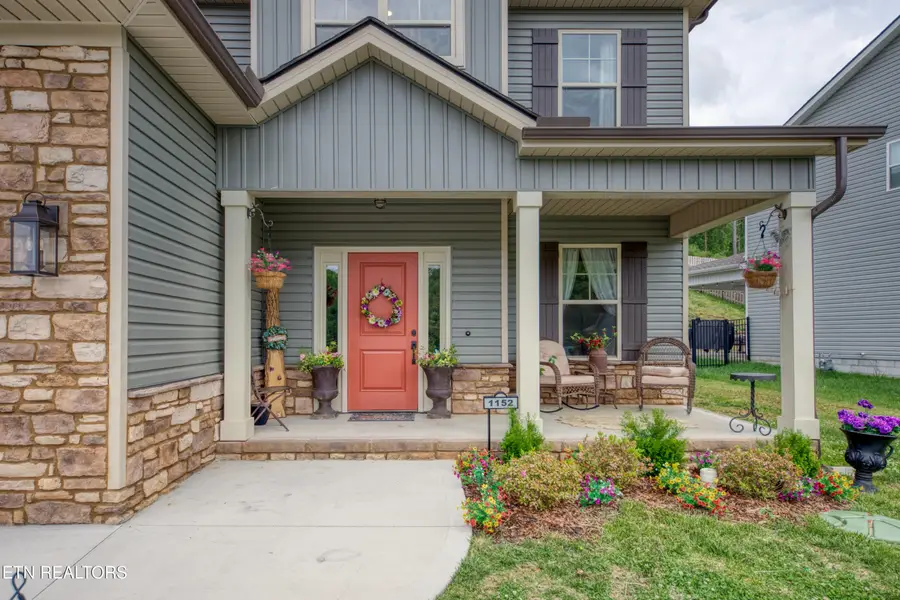 1152 Madison Oaks Rd, Knoxville, TN 37924 - #2