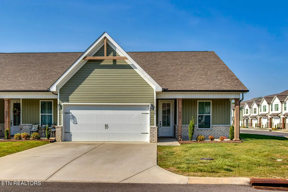 428 Creekside Way, Lenoir City, TN 37771 - #1
