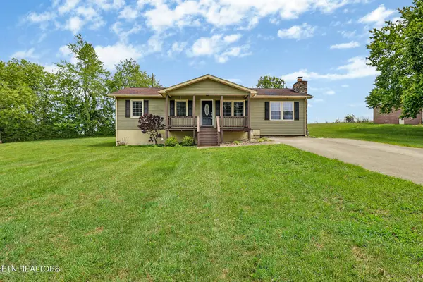 5209 Plateau Rd, Crossville, TN 38571