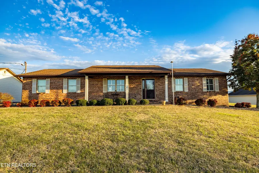3526 Ridgeway Tr, Maryville, TN 37801 - #3