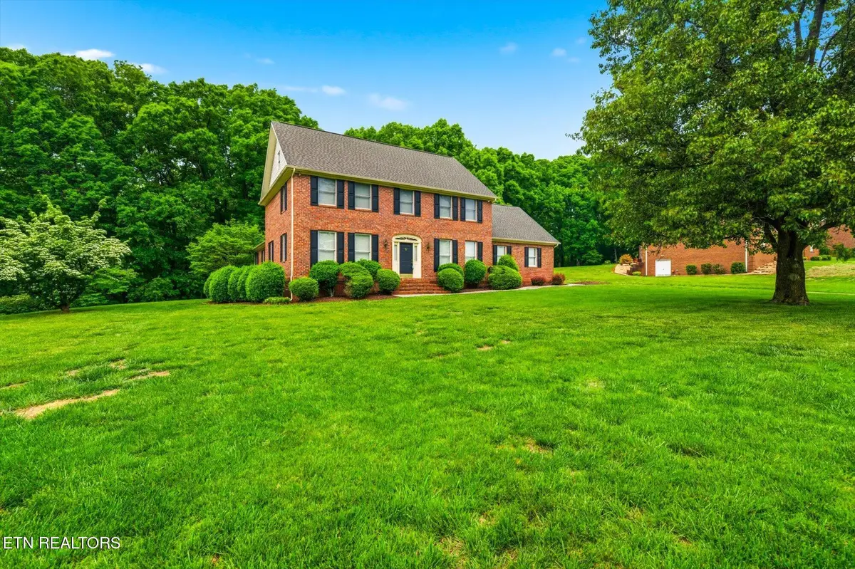 3006 Hawthorne St, Athens, TN 37303 - #1