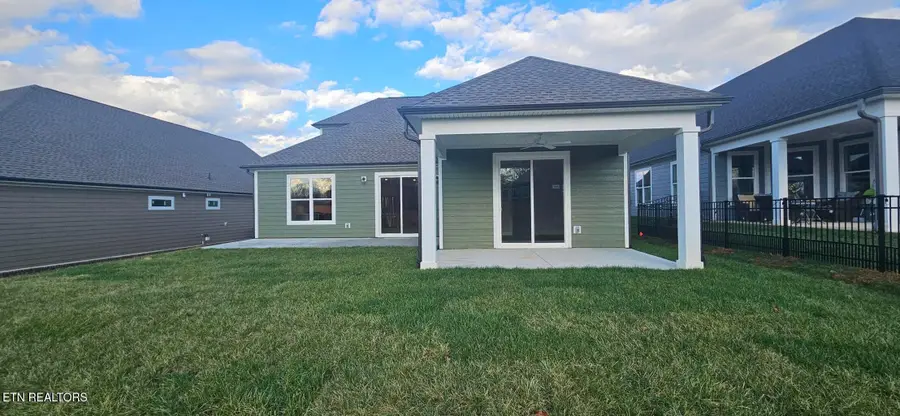 173 Honeysuckle Drive, Lenoir City, TN 37771 - #2