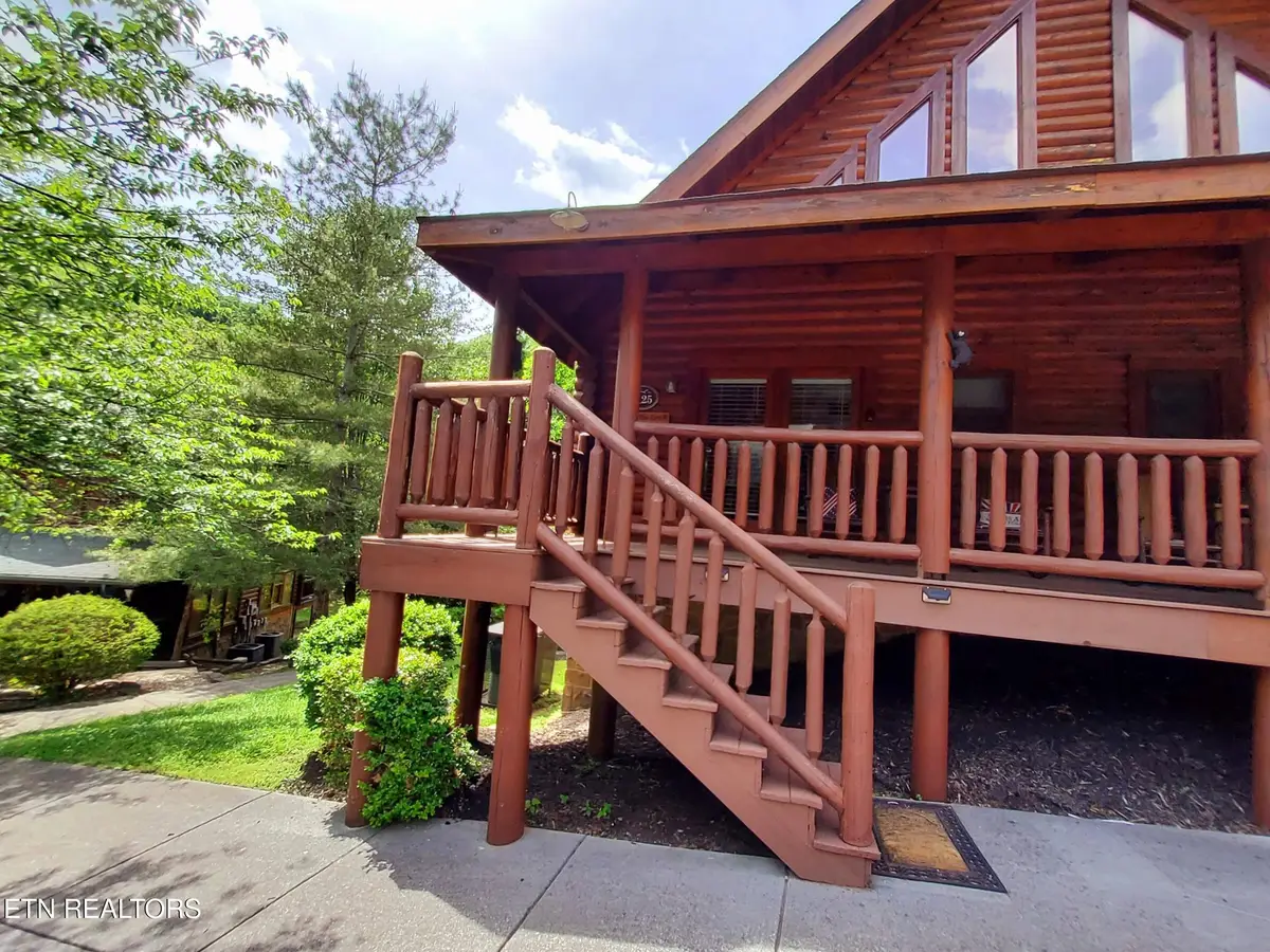 3125 Smoky Ridge Way, Sevierville, TN 37862 - #1