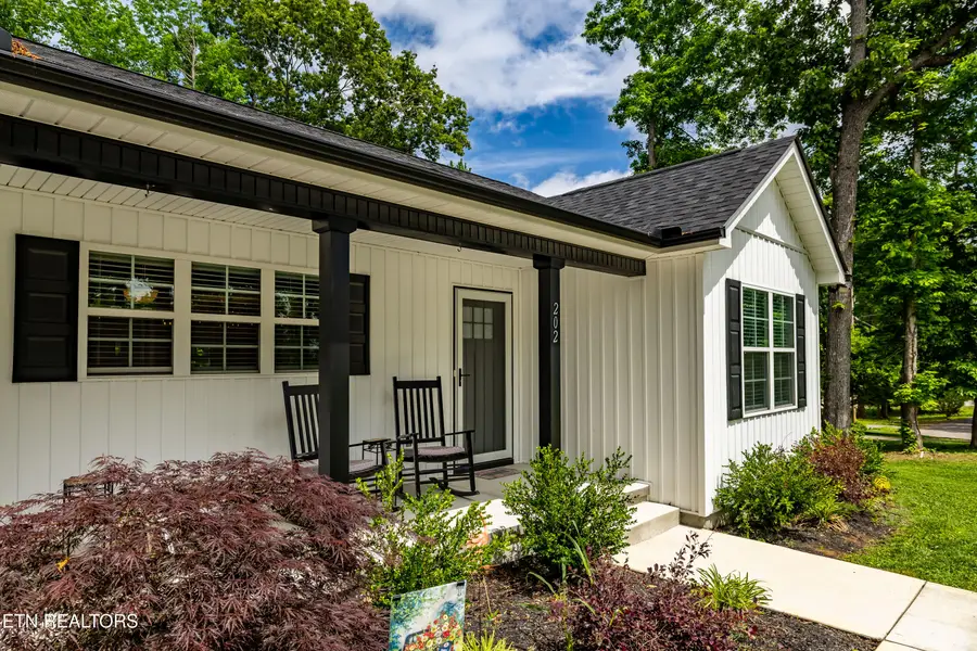 202 Skyline Lane, Powell, TN 37849 - #2