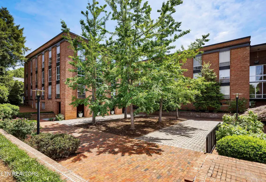 1400 Kenesaw Ave #12G, Knoxville, TN 37919 - #2