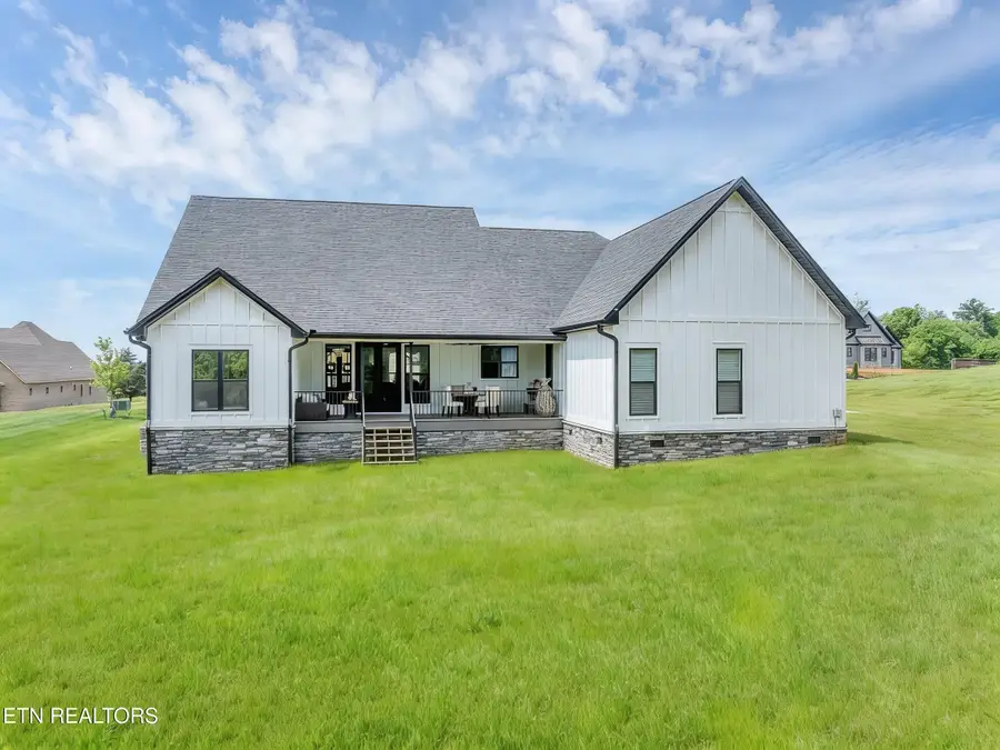 1114 Herbert Drive, Greenback, TN 37742 - #2