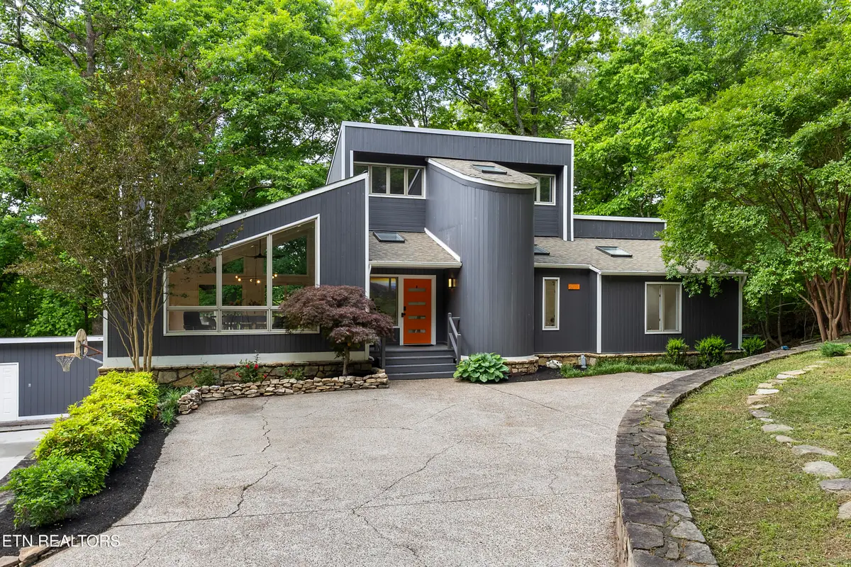 2611 Shore Line Rd, Knoxville, TN 37932 - #1