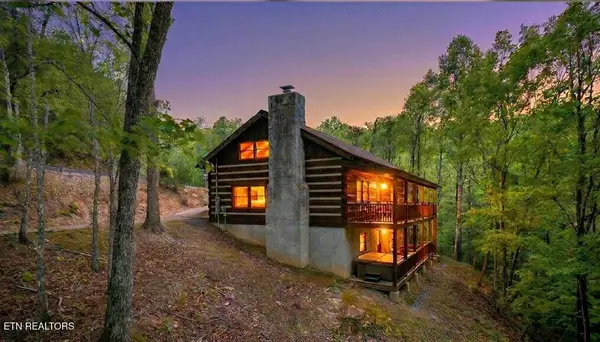 519 Picadilly Lane, Gatlinburg, TN 37738