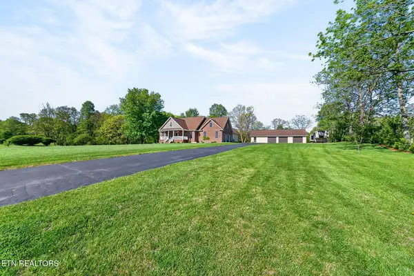 714 Pow Camp Rd, Crossville, TN 38572
