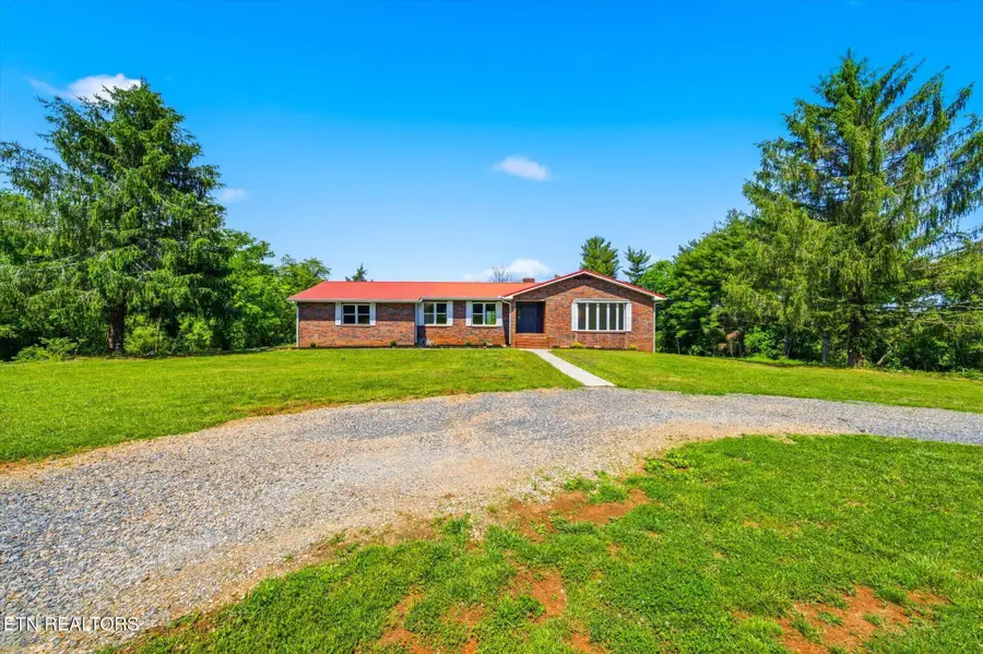 1044 Old Lee Hwy, Philadelphia, TN 37846 - #2
