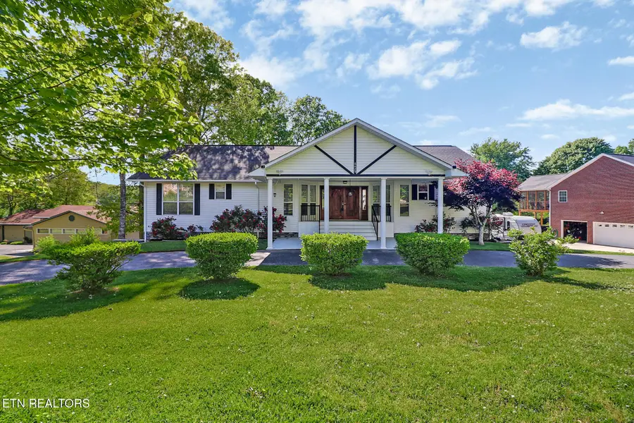 8429 Cherokee Tr, Crossville, TN 38572 - #3
