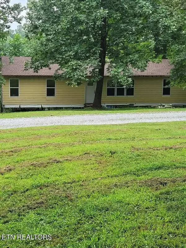 465 Sunset Ridge (tract 1) Lane, Hilham, TN 38568