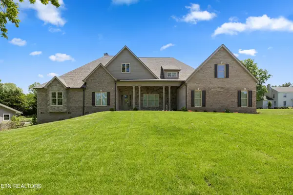 7720 Westland Drive, Knoxville, TN 37919